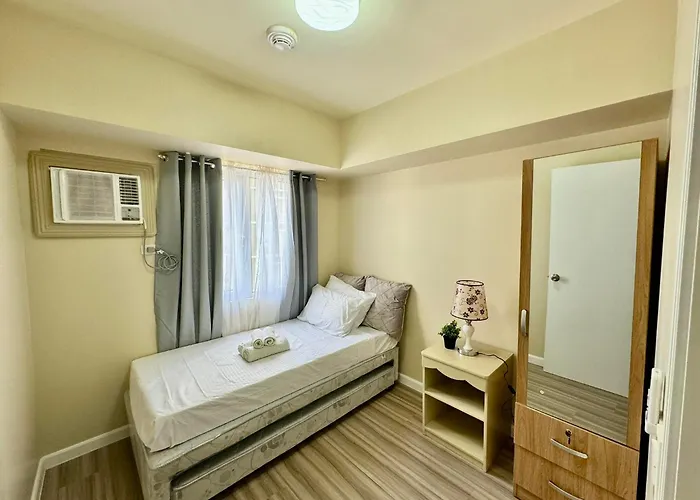Avida Riala Condotel T4-1103 아파트호텔